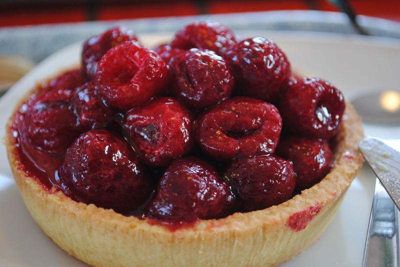 Biscuit sec nappé aux fruits, tartelette.
