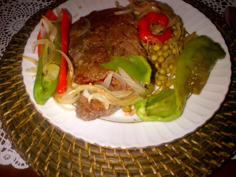 Photo d'une entrecôte, partie maigre, grillée/poêlée.