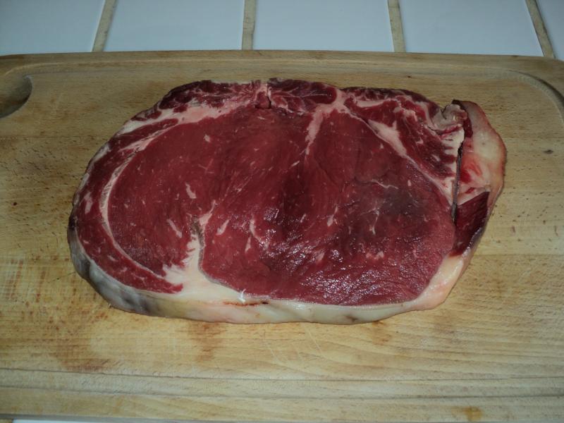 Boeuf, faux-filet, cru.