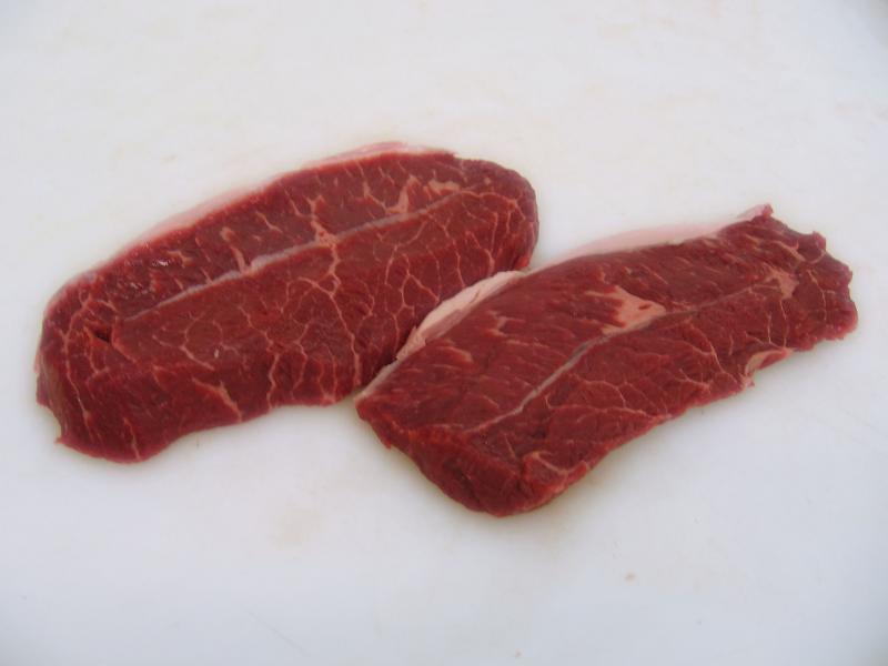 Boeuf, paleron, cru.