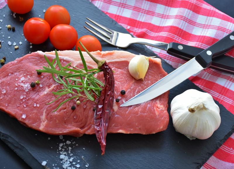Boeuf, steak ou bifteck, cru.