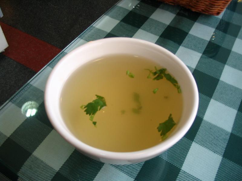 Photo de bouillon de légumes, déshydraté reconstitué.