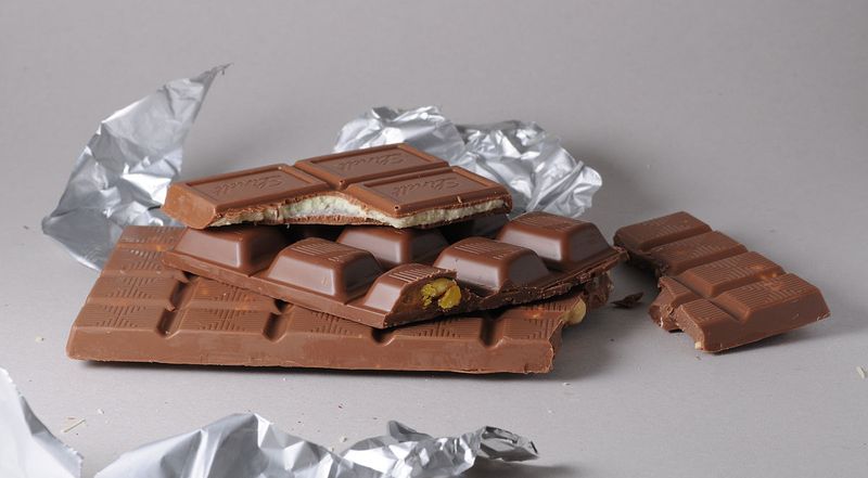 Photo de diverses tablettes de chocolat au lait
