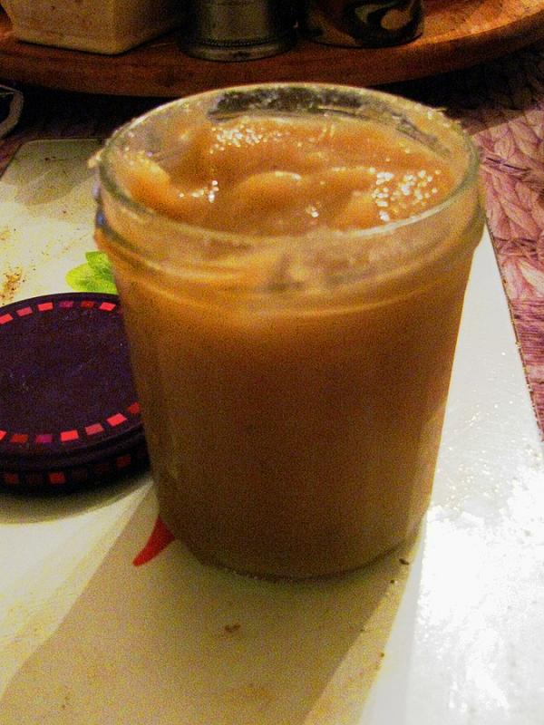 Compote, tout type de fruits.