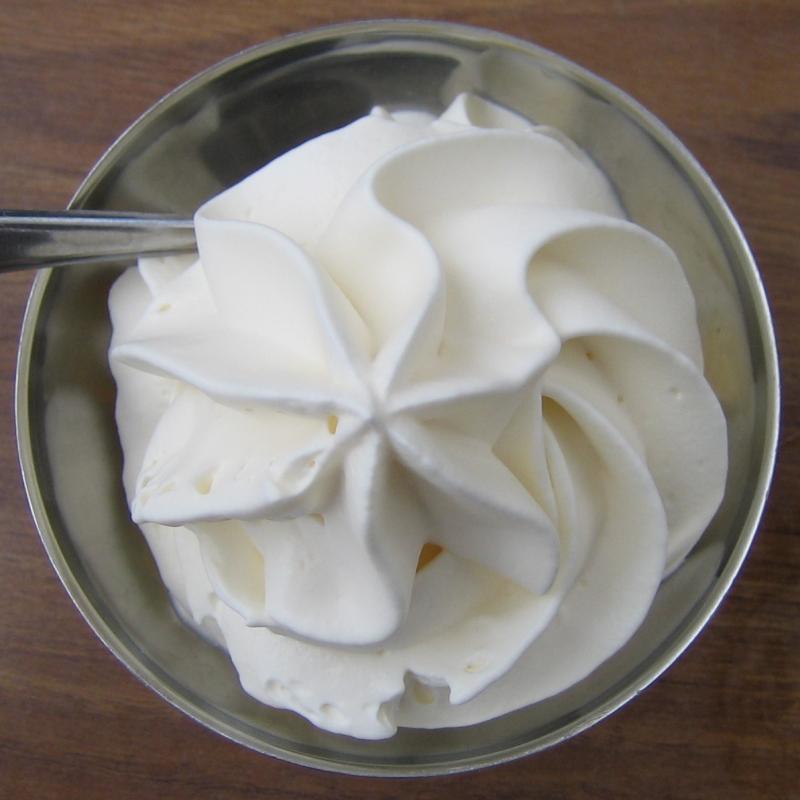 Crème chantilly, sous pression, UHT.