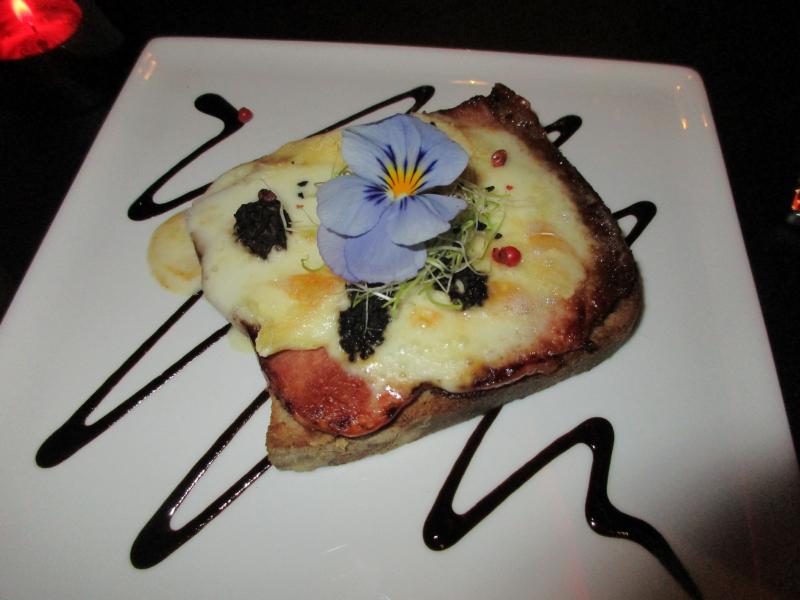 Croque-monsieur, rayon frais.