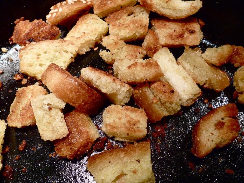 Croûtons à tartiner.