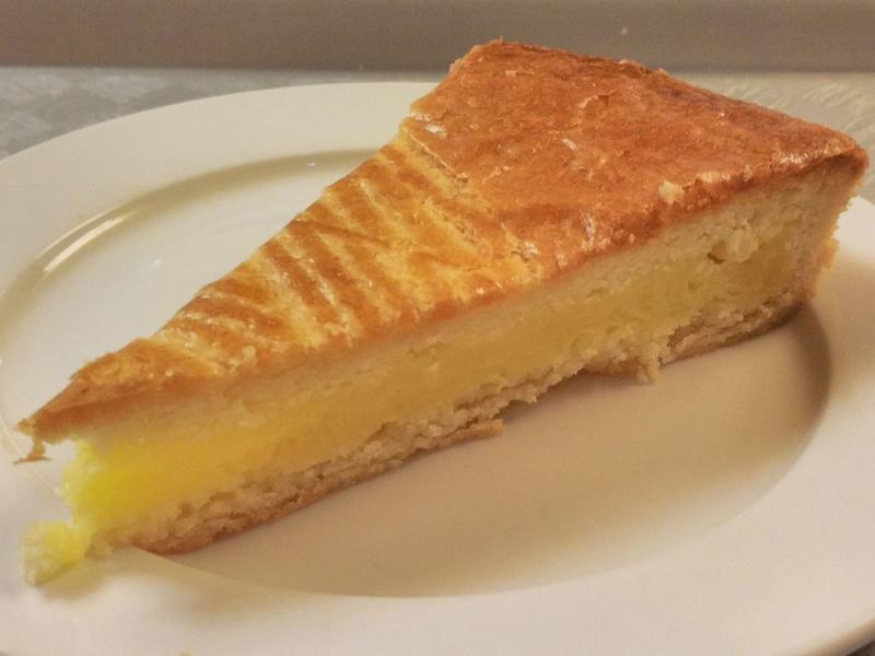 Gâteau basque, crème pâtissière.