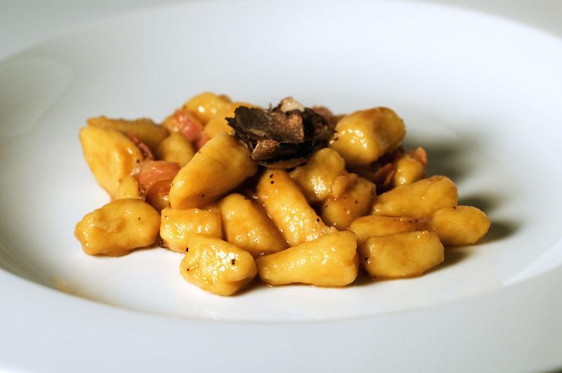 Gnocchis à la semoule, cuits.