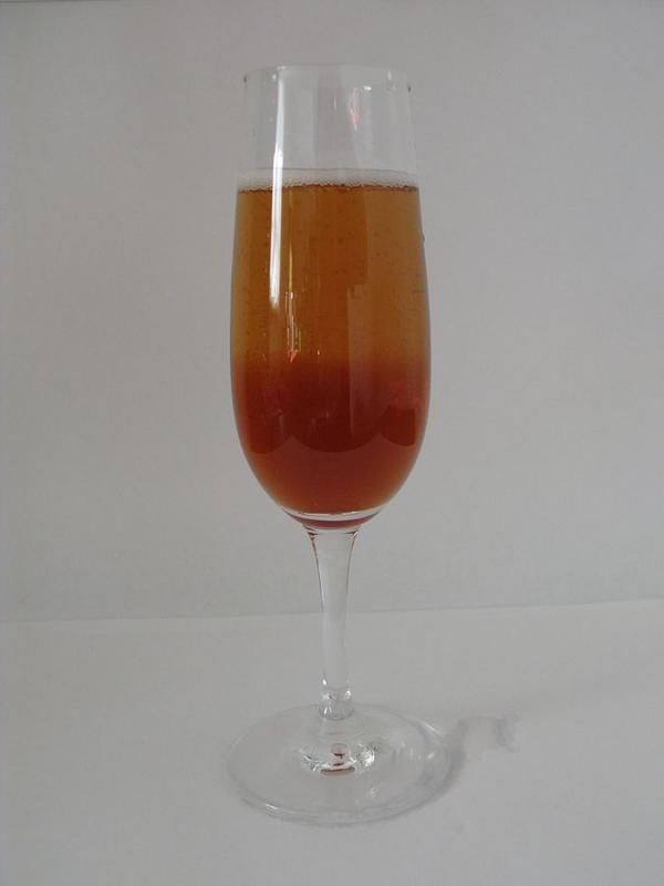 Photo of a Kir Royal.