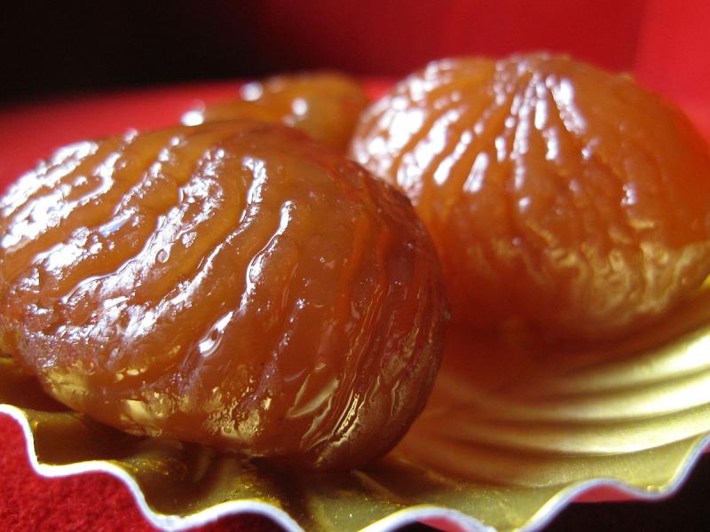 Marrons glacés.