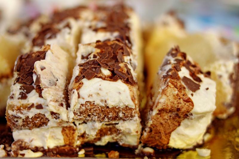 Photo d'un gâteau fait maison, au mascarpone.