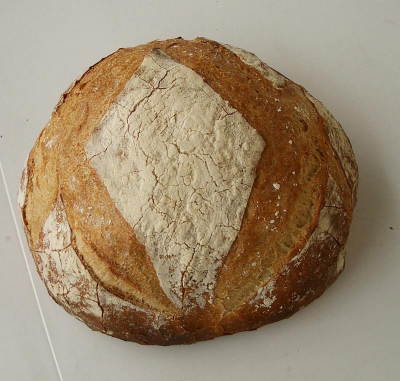 Photo de pain, baguette ou boule, de campagne.