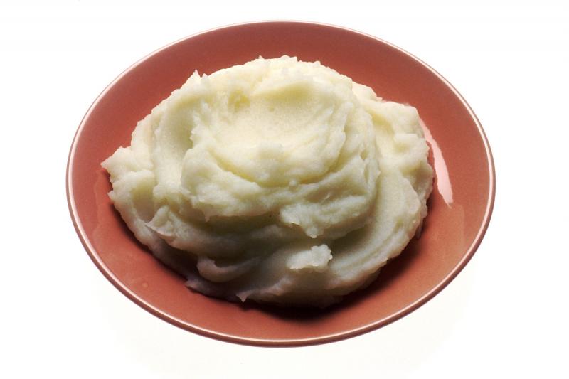 Pomme de terre, purée, avec lait et beurre, non salée.
