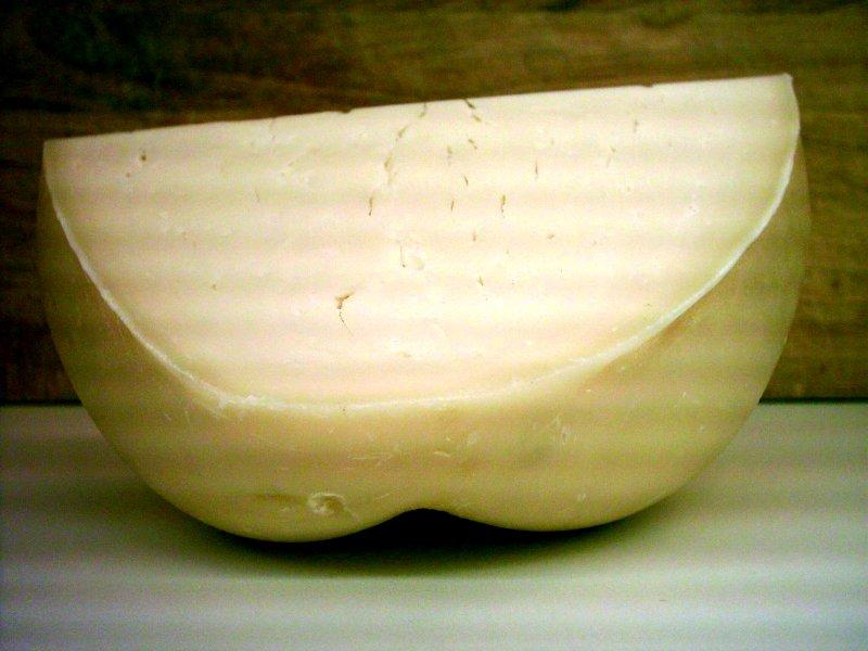 Photo d'un fromage de provolone.