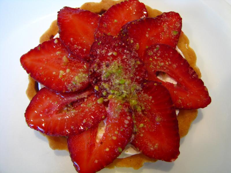 Photo d'une tarte aux fraises.