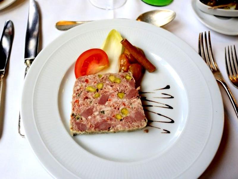 Terrine de lapin.