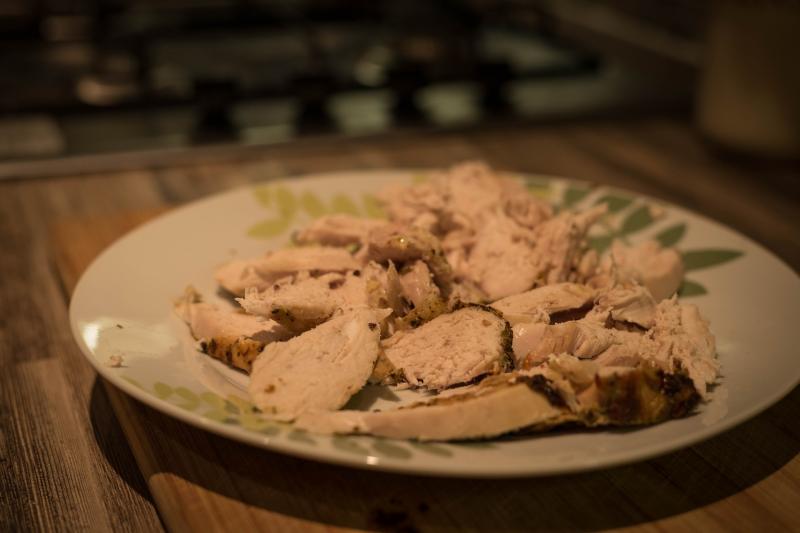 Viande blanche, cuite (aliment moyen).
