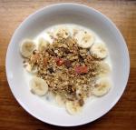  image de l'aliment Muesli croustillant aux fruits et/ou fruits secs, graines (non enrichi en vitamines et minéraux)