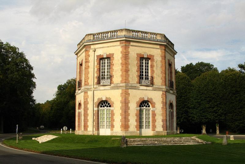 Le pavillon de chasse.