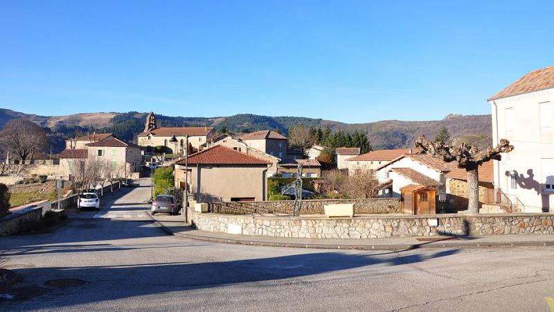       Le cœur du village d'Accons.