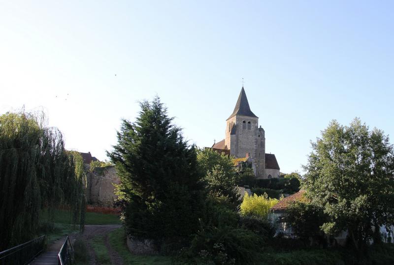 Église Saint-Étienne, dans le département de l'Allier.