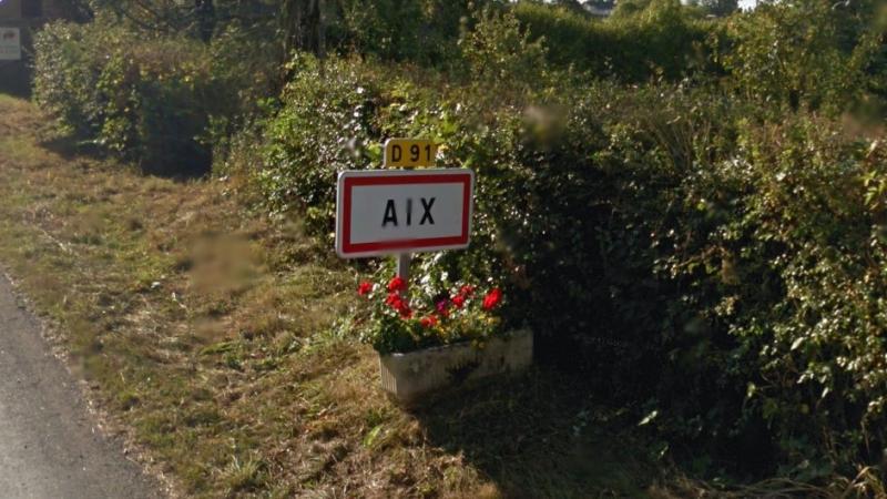 Le panneau d'entrée de la ville d'Aix.