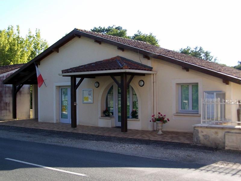 Mairie d'Allons, dans le département du Lot-et-Garonne.
