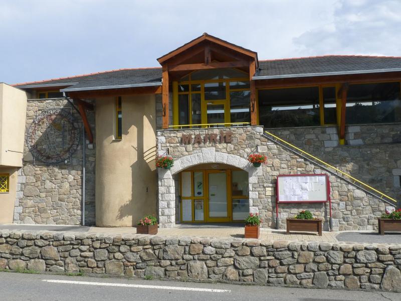 Mairie située à Villeneuve-des-Escaldes