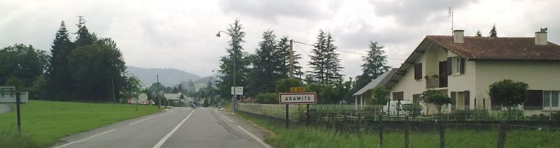 Entrée dans Aramits, dans le département des Pyrénées-Atlantiques.