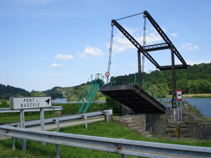 Pont à bascule.