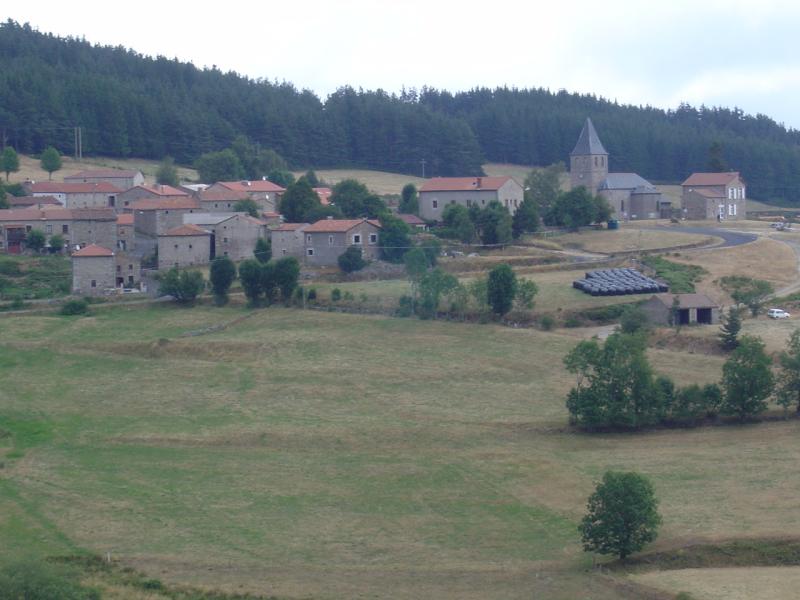 Le village d'Auvers, dans le département de la Haute-Loire.