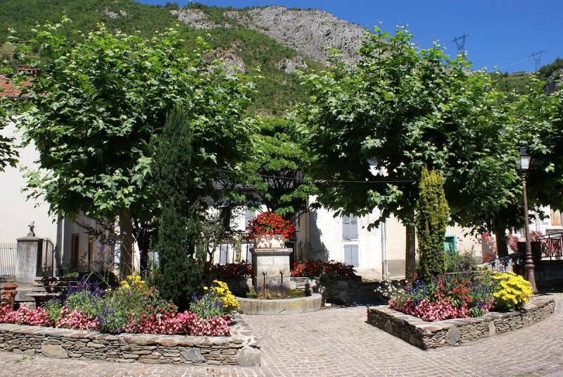 La fontaine d'Auzat.