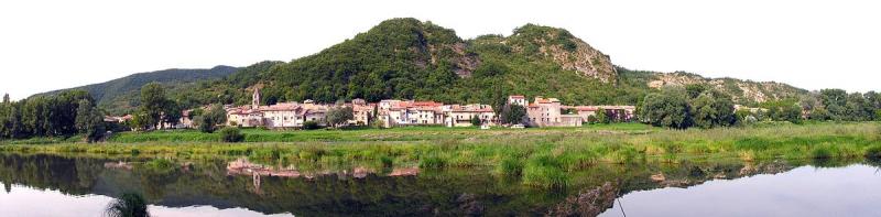 Vue générale de la ville de Baix, dans le département de l'Ardèche.