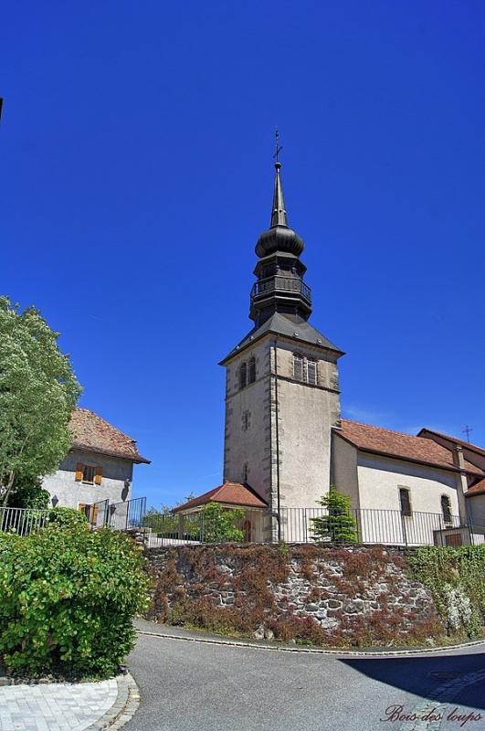  L'église de Ballaison, dans le département de la Haute-Savoie.