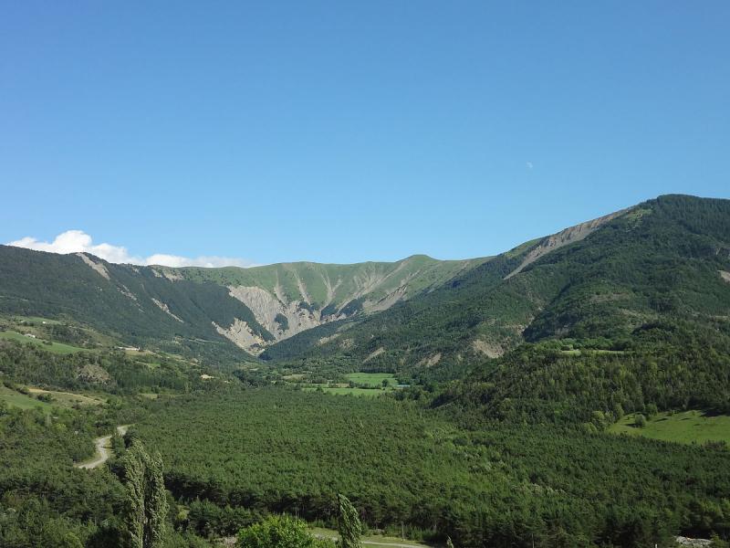 Bayons, dans le département des Alpes-de-Haute-Provence .