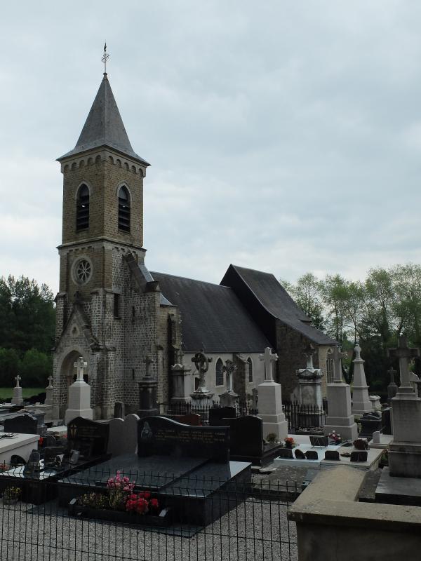  Vue d'une église de Belle-et-Houllefort.