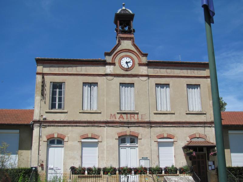 La mairie de Beynost.