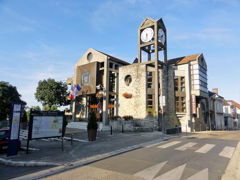 Photo de la mairie de Bouffémont, en région Île-de-France. 