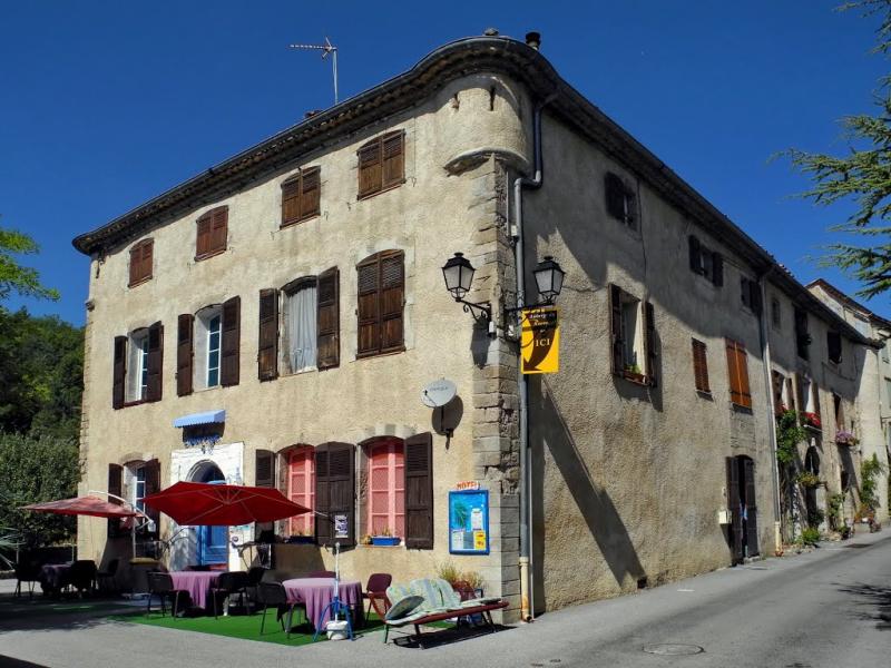 Auberge du Bourguet.