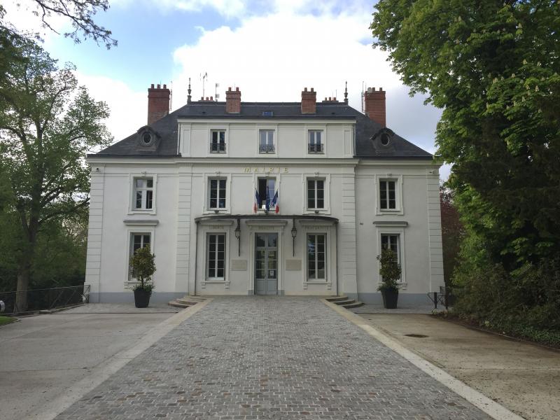 Hotel de Ville de Boussy-Saint-Antoine.