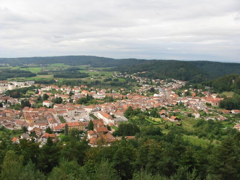  La ville vue depuis la tour de l'Avison.