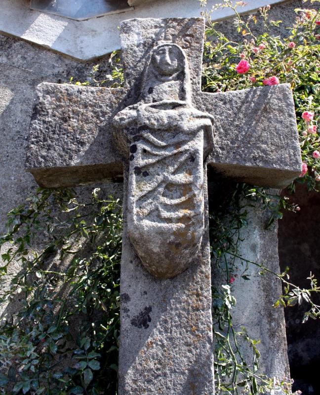 Croix du lavoir à Castans, dans le département de l'Aude.