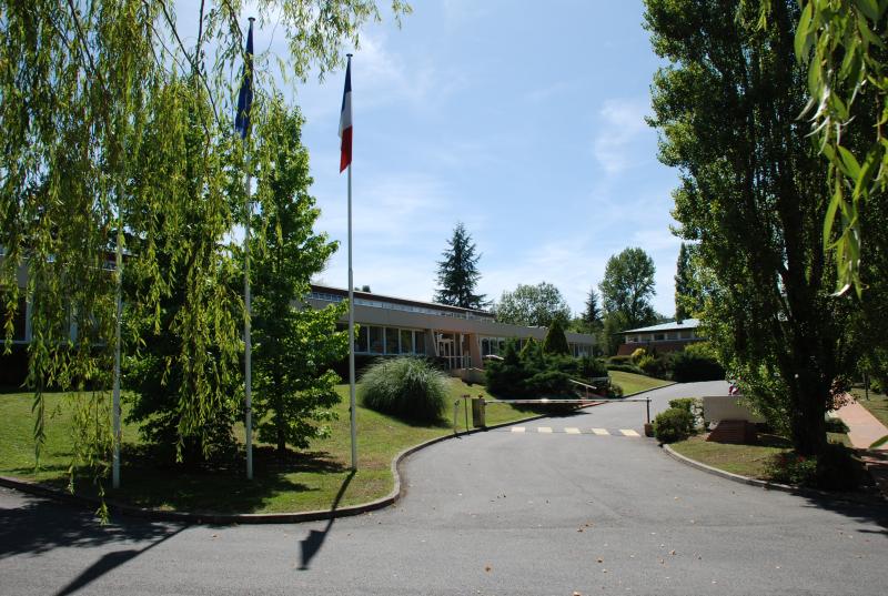 Photo du siège des laboratoires pharmaceutiques Pierre Fabre  en région Occitanie. 