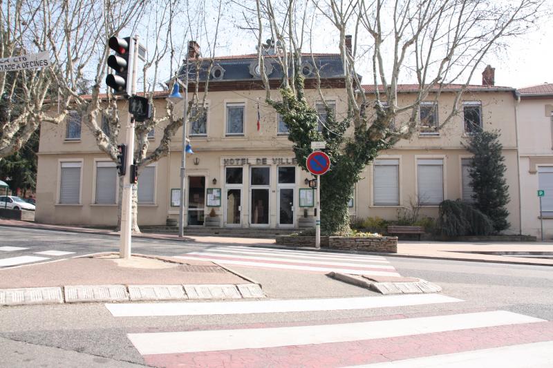 Photo de l'hôtel de ville de Chassieu, en région Auvergne-Rhône-Alpes. 