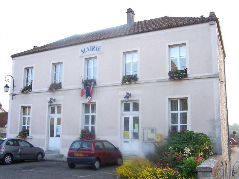 Mairie de Chavenay.