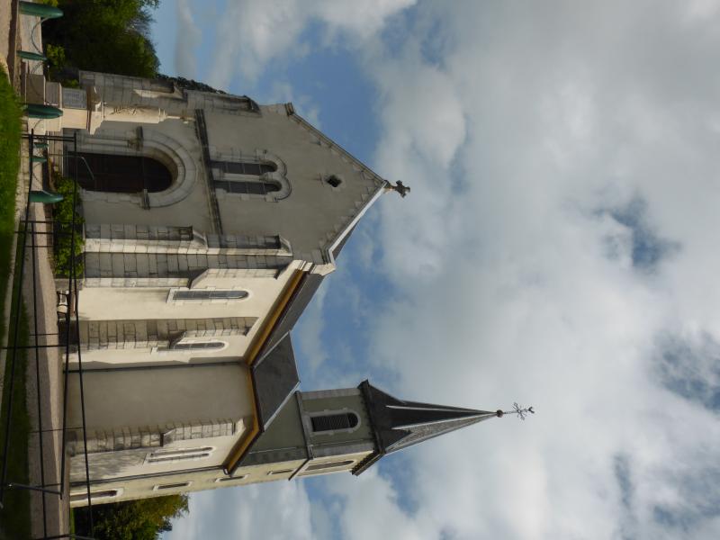 Église Assomption-de-Marie de Chênex, dans le département de la Haute-Savoie, en région Auvergne-Rhône-Alpes.