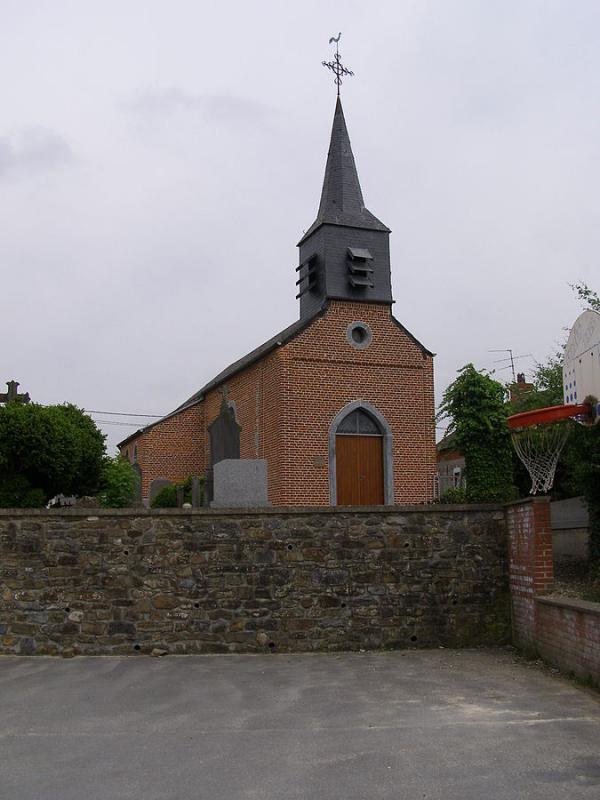  Église de Choisies, dans le département du Nord. 