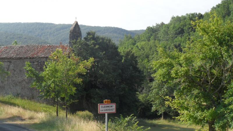 Église Saint-Loup de Clermont-sur-Lauquet.