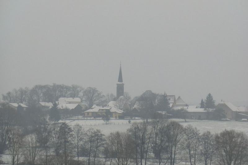 Vue générale de Contréglise en hiver, dans le département de la Haute-Saône,
